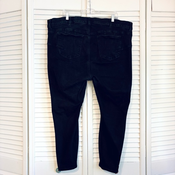 Torrid Bombshell Skinny Jeans Distressed Black Plus Size 24S - Picture 5 of 8